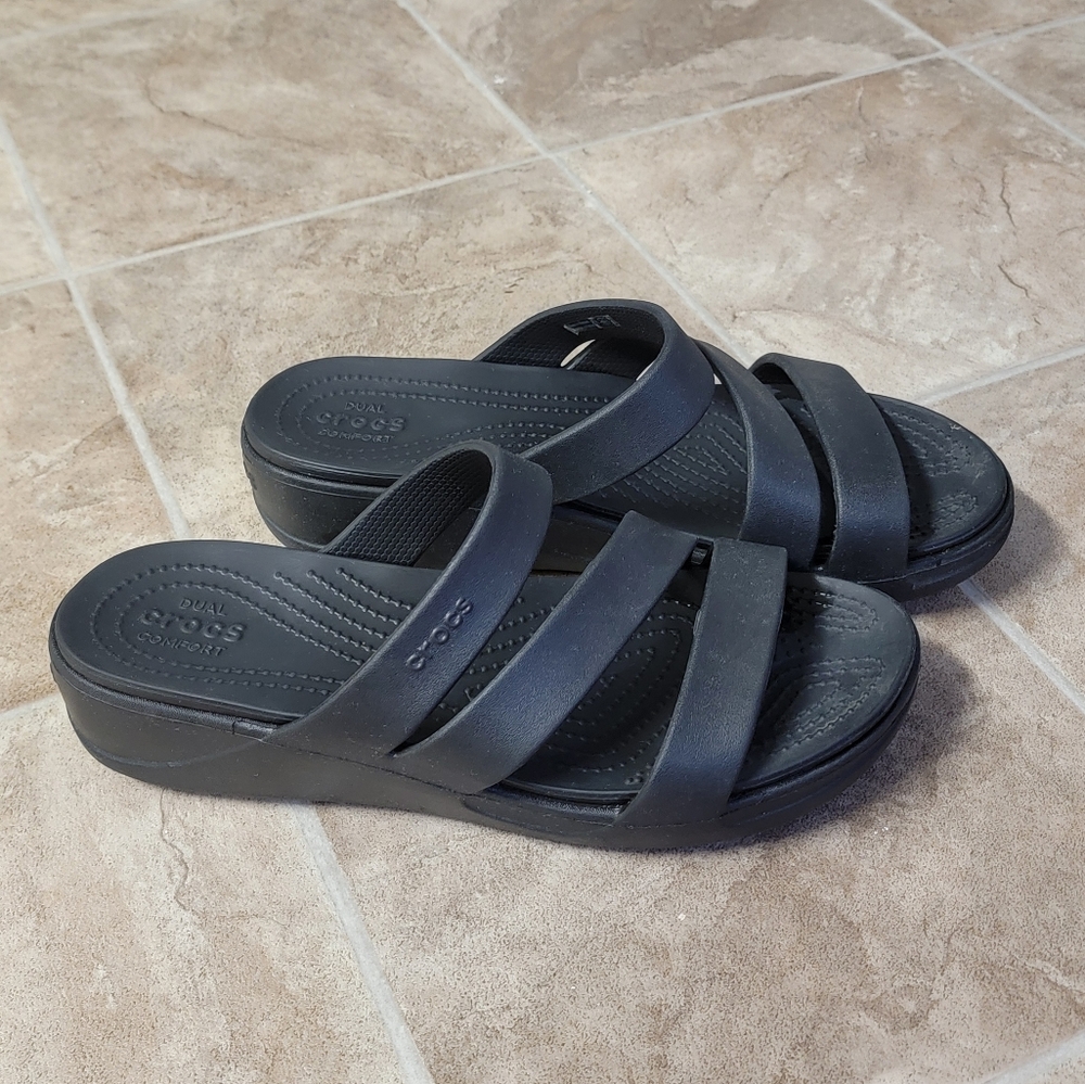 Crocs Black women Size 10